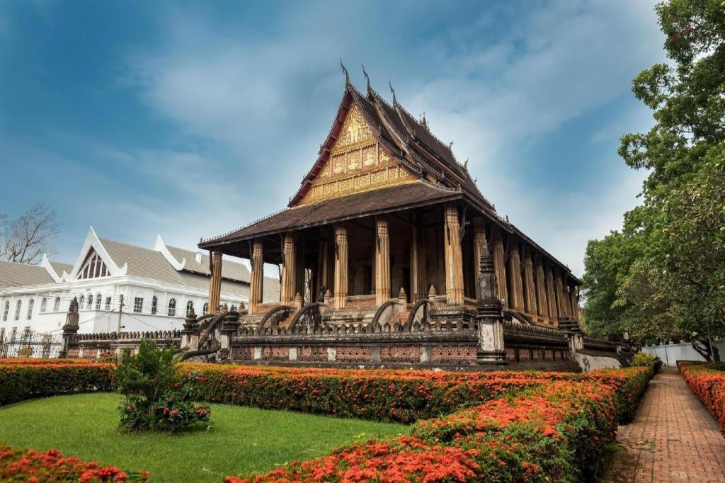 Le Luxe Boutique Hotel Vientiane Exterior foto